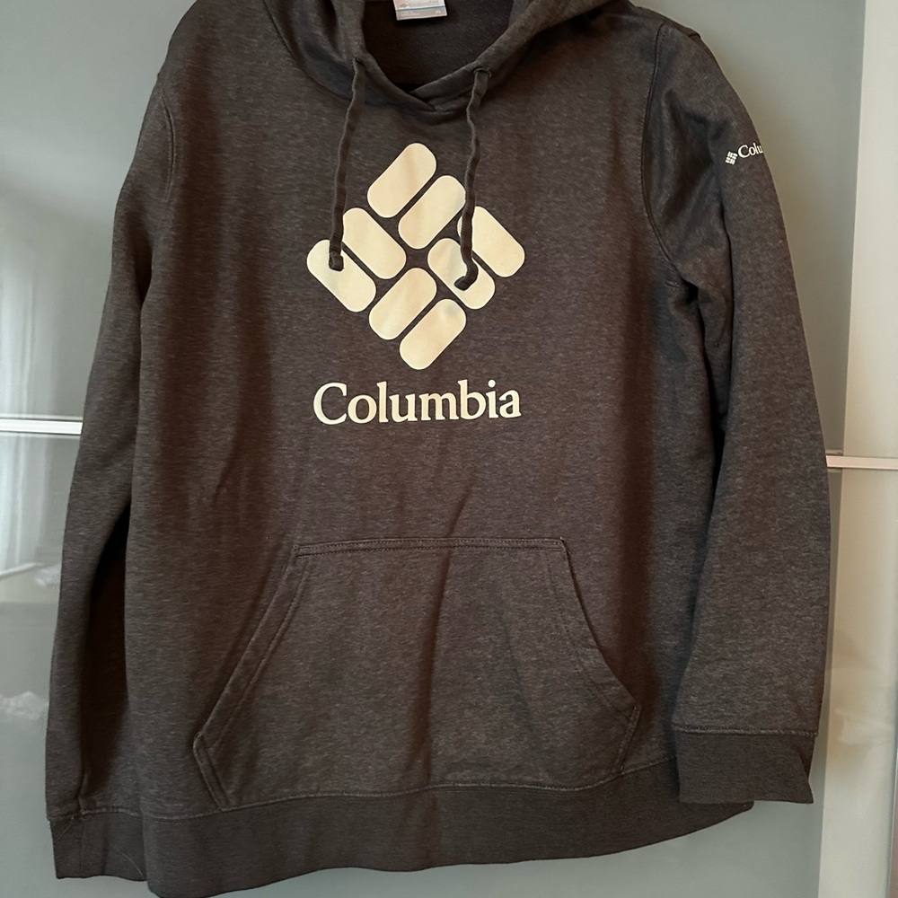 Columbia Men's Dark Gray Hoodie